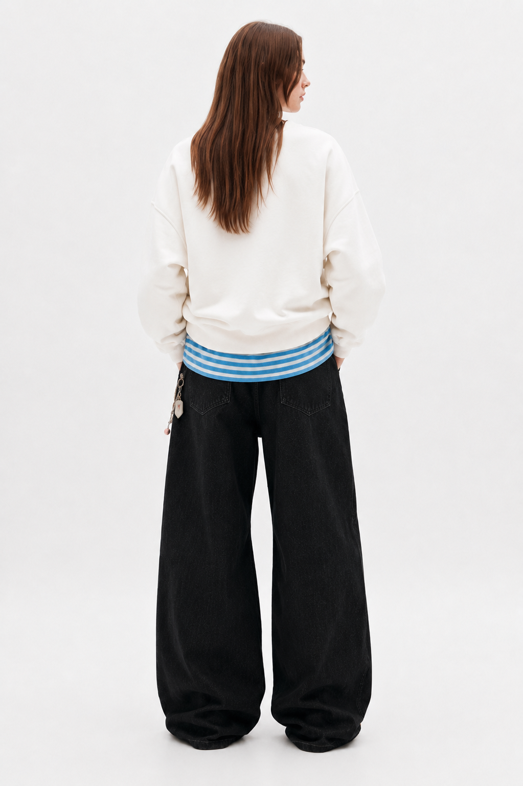WHITE (4).png